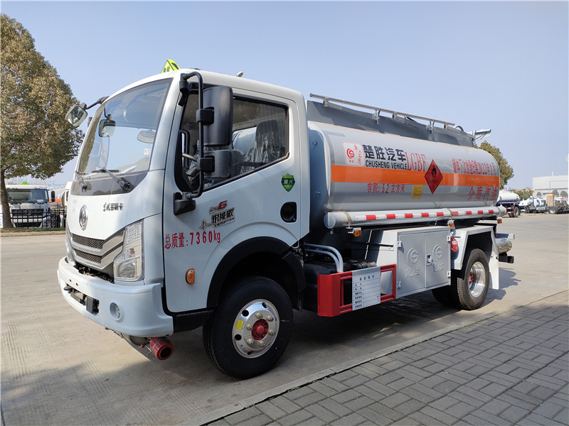 国六五吨流动加油车